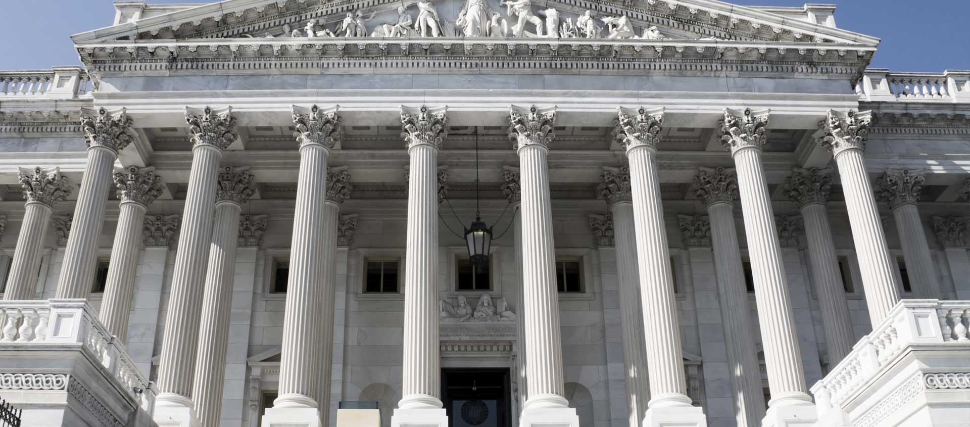 Услуги юридического защита чести и достоинства в Алтайском